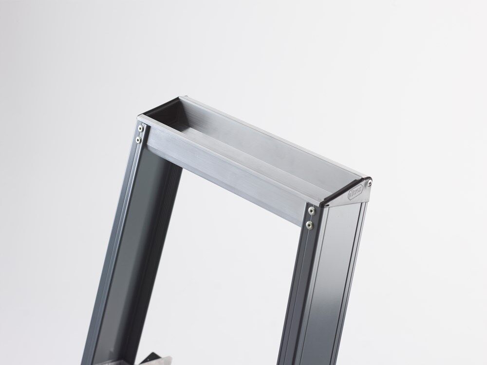 Falco enkel oploopbare trap FEO 4